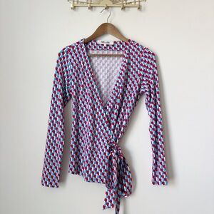 Diane Von Furstenberg Retro Geometric Print Wrap Top Small